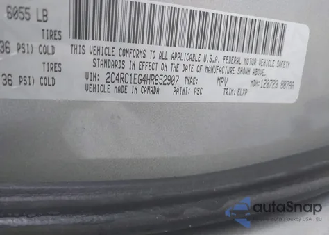 2017 Chrysler Pacifica Touring-L Plus z USA, uszkodzony, nr VIN 2C4RC1EG4HR652909